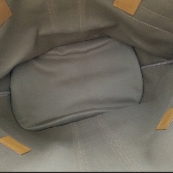 Vintage Gucci GG Luggage Set with Stripes - Picture 3 of 16